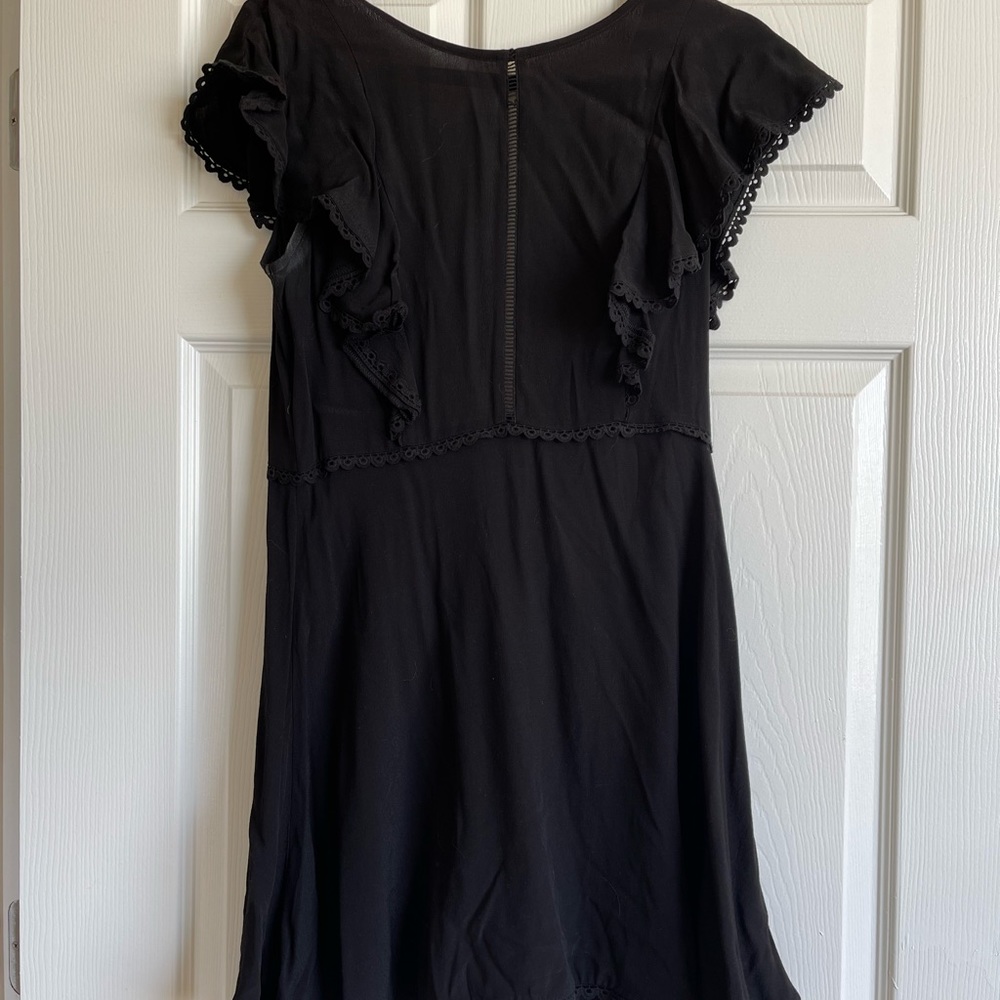 black lacey dress